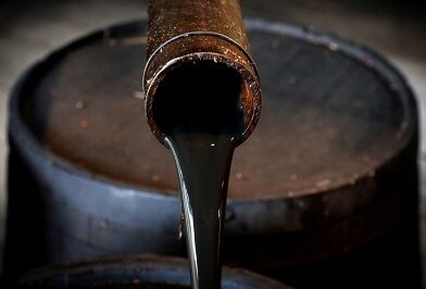 Paritaria petrolera: aumento del 16% en tramos 