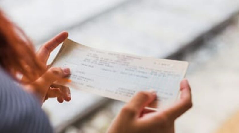 El Banco Central planea eliminar el cheque físico