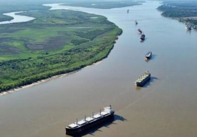 El Gobierno adjudicó la Hidrovía a Jan de Nul