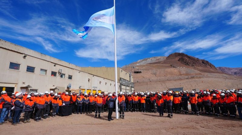 Veladero según el balance al cumplir 21 años